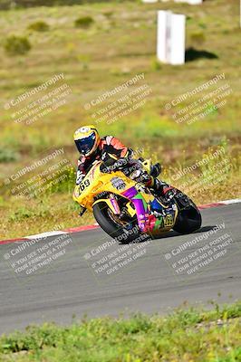 media/Apr-14-2024-Classic Track Day (Sun) [[4353457701]]/Practice/